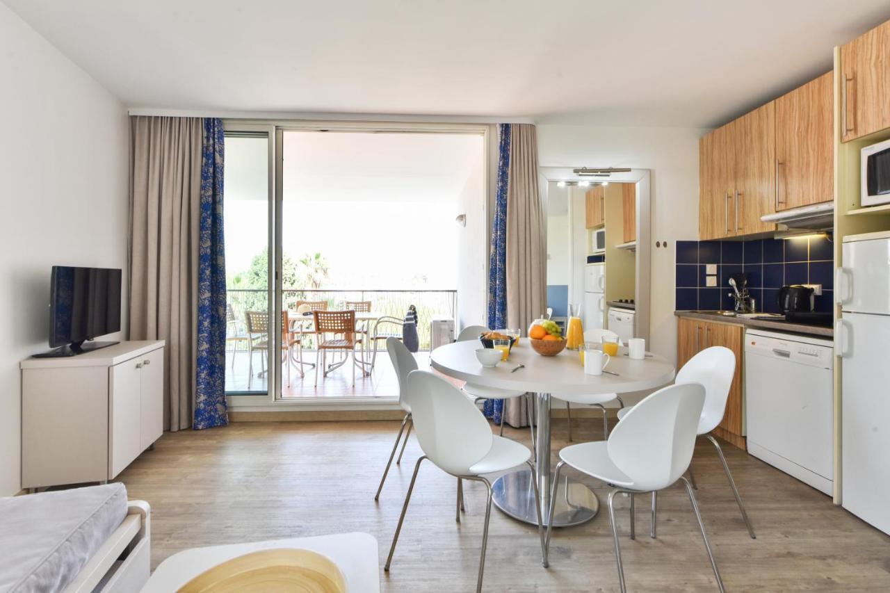 Aparthotel Pierre & Premium Port Prestige Antibes